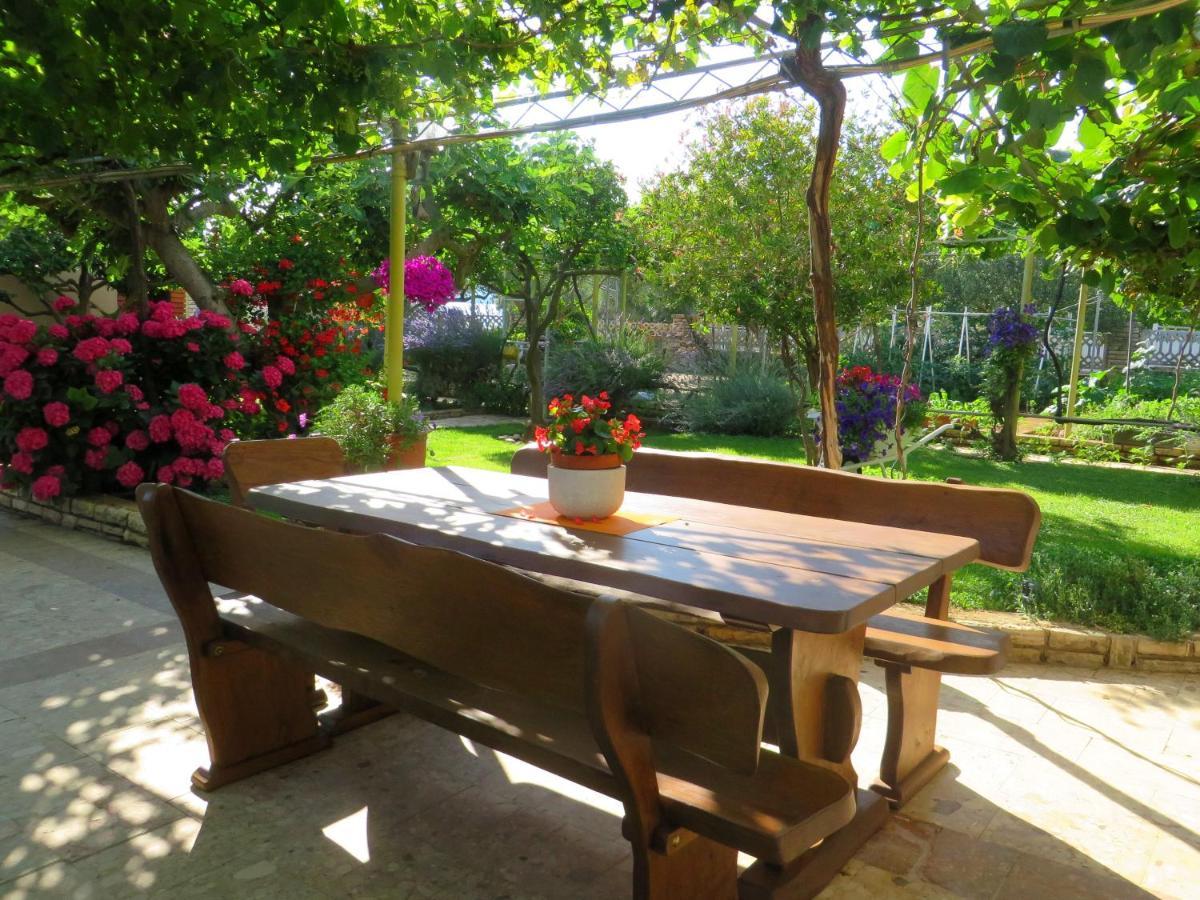 Beach Apartment Roza Biograd Oneroom - Premium Location Biograd Na Moru Εξωτερικό φωτογραφία